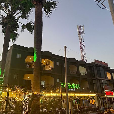 Apartments Plaza Hotel Kololi Exterior photo