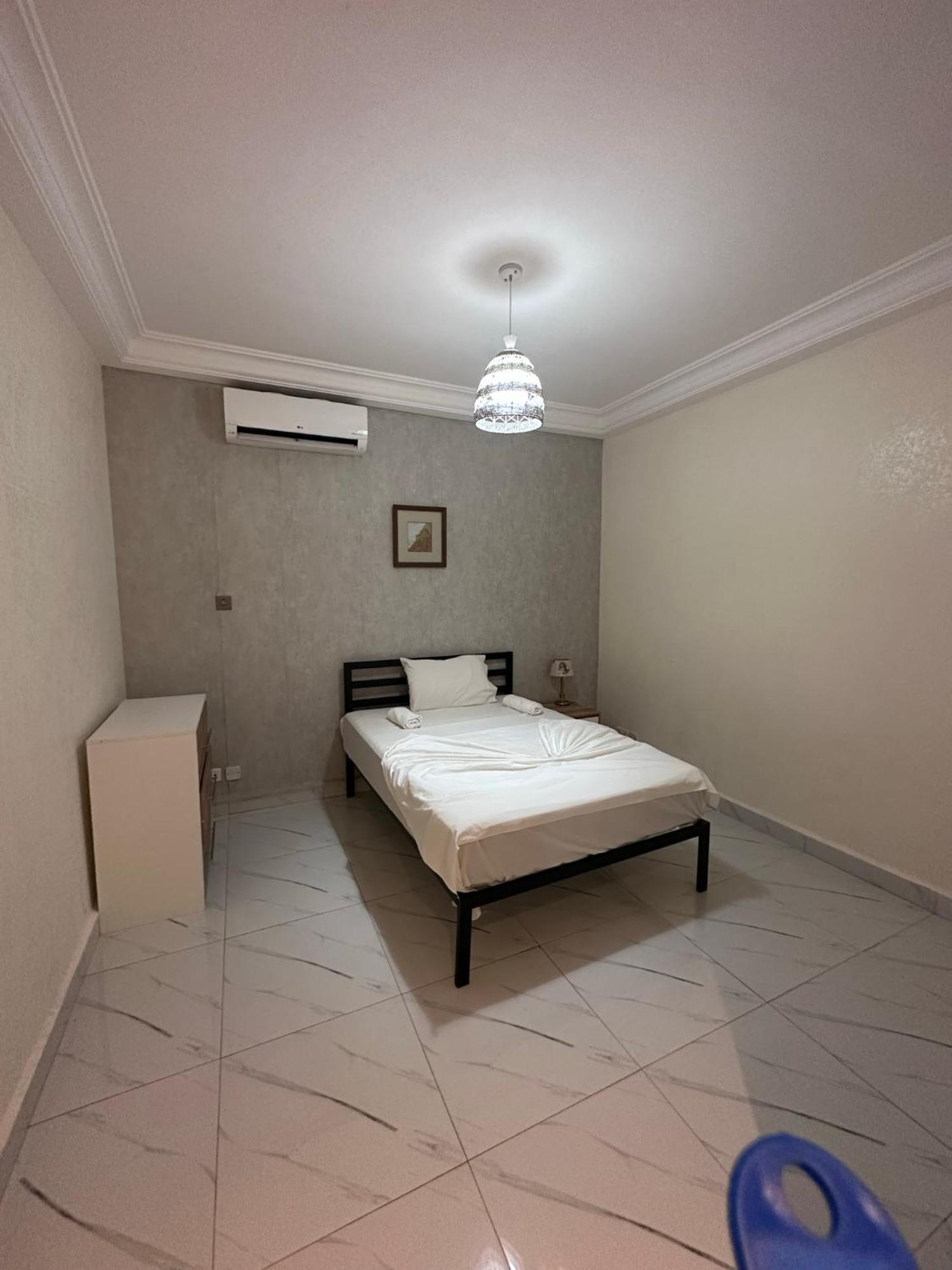 Apartments Plaza Hotel Kololi Exterior photo